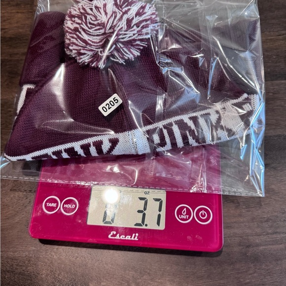 PINK Victoria's Secret Burgundy and White‎ Beanie, O/S - Picture 5 of 5